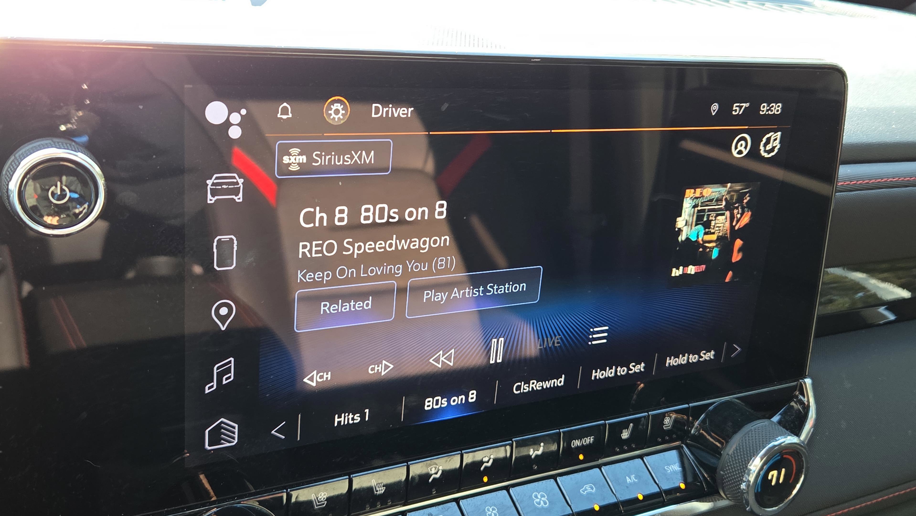 Used 2023 Chevrolet Colorado Z71 w/ Z71 Convenience Package 2 image 18