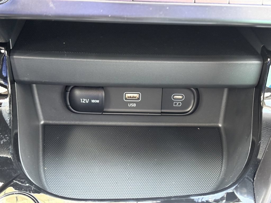 New 2026 Kia Seltos S FWD image 27