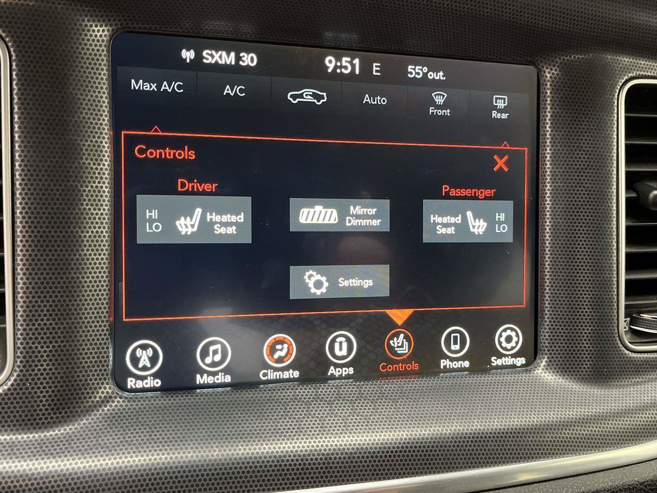 Used 2017 Dodge Charger SXT AWD/4WD image 19