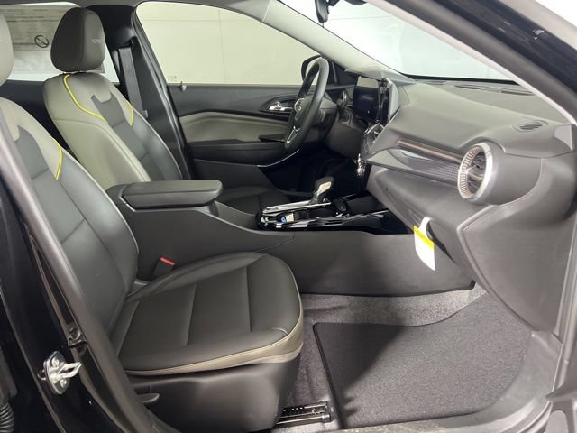 New 2026 Chevrolet Trax ACTIV w/ Driver Confidence Package FWD image 11