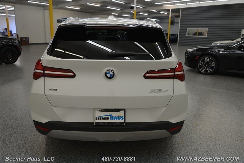 Used 2025 BMW X3 xDrive30i w/ Premium Package AWD/4WD image 12