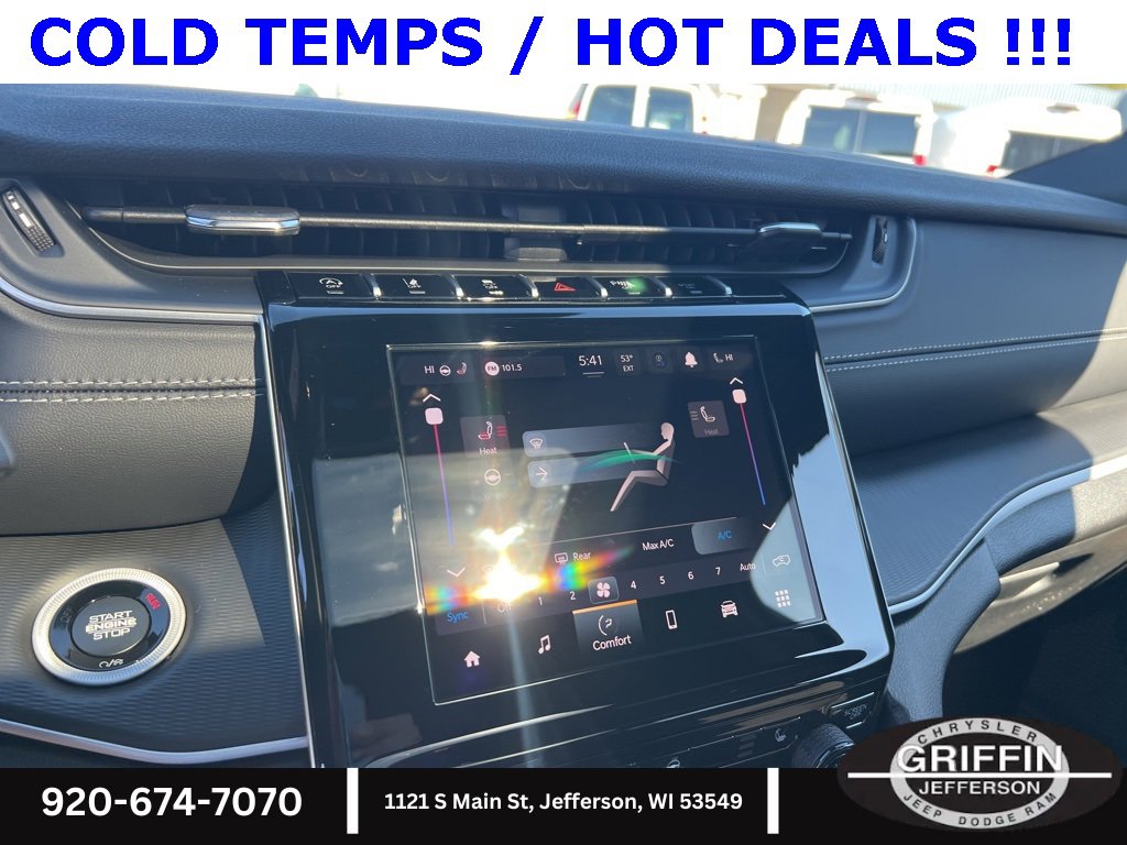 New 2025 Jeep Grand Cherokee Altitude image 22