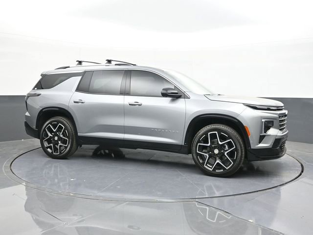 New 2025 Chevrolet Traverse High Country FWD image 18