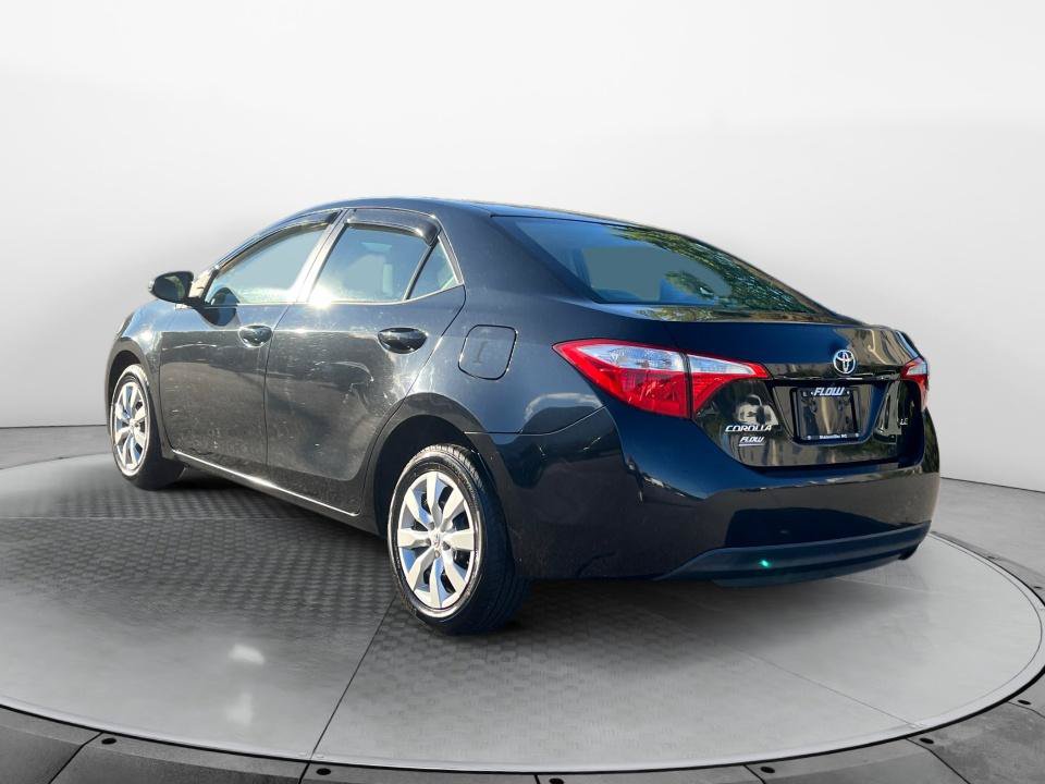 Used 2015 Toyota Corolla LE FWD image 5
