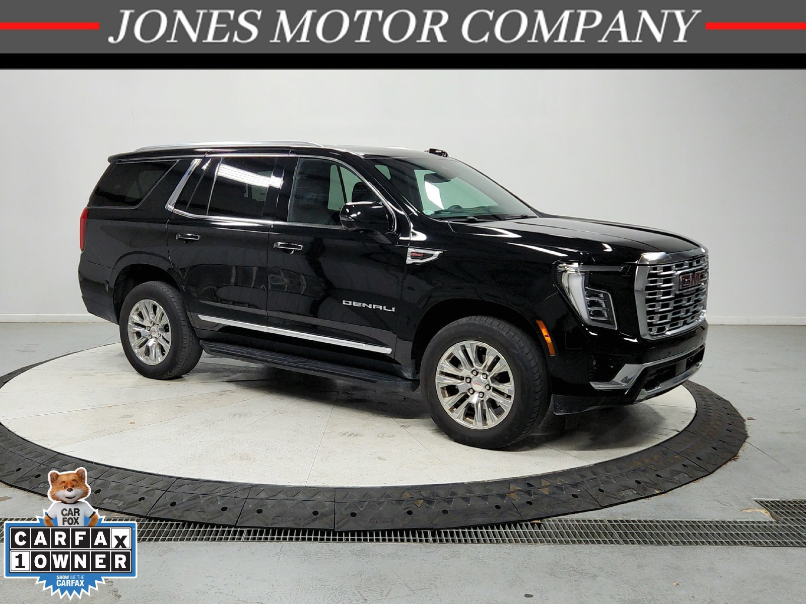 Used 2025 GMC Yukon Denali RWD image 1