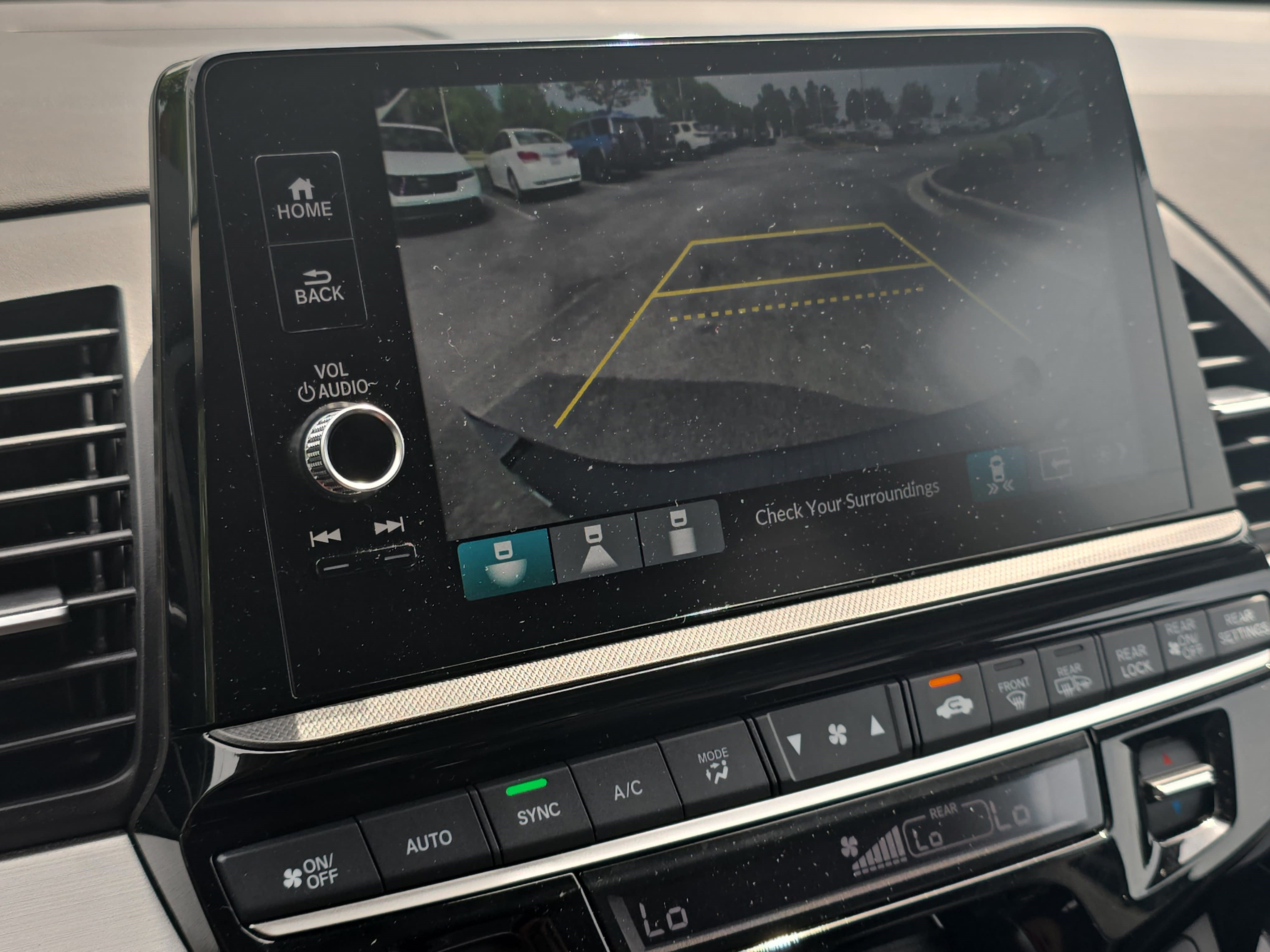 Used 2026 Honda Odyssey Touring image 24