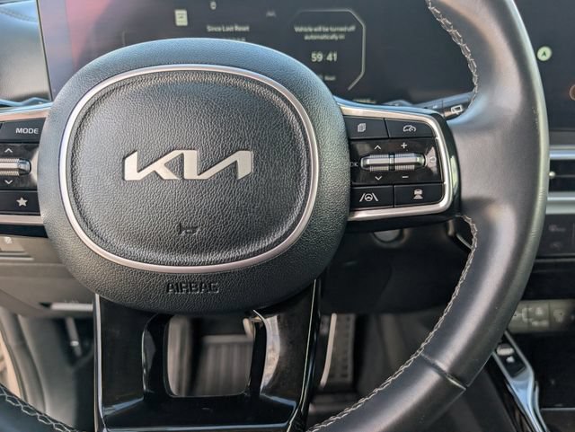 Used 2024 Kia Sorento SX AWD/4WD image 14