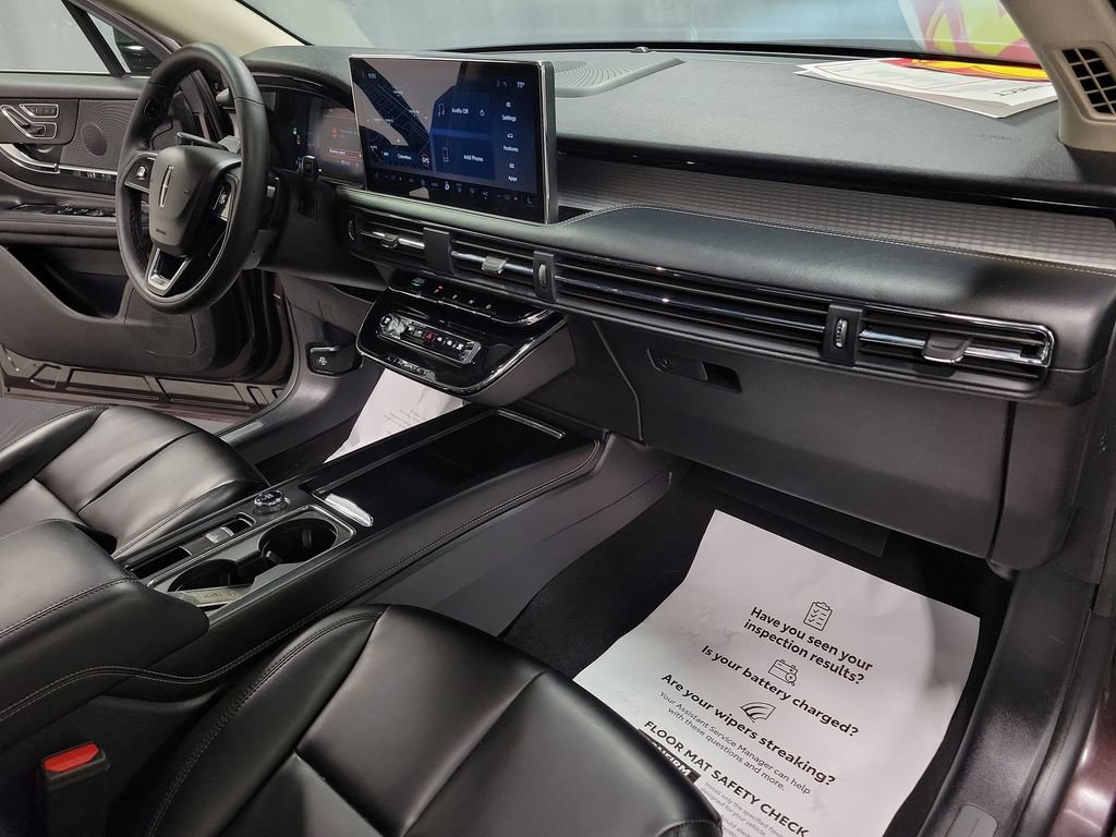Used 2023 Lincoln Corsair FWD image 22