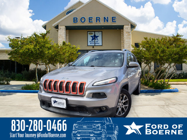 Used 2018 Jeep Cherokee Latitude Plus FWD image 1