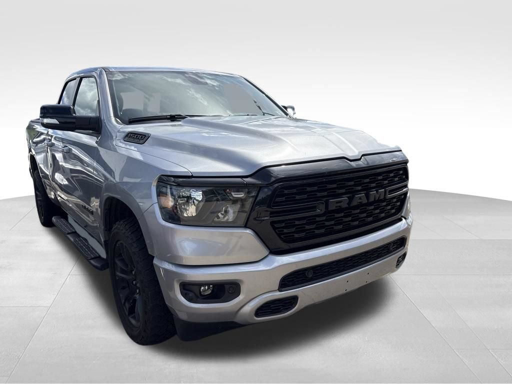 Used 2022 RAM 1500 Big Horn AWD/4WD image 3