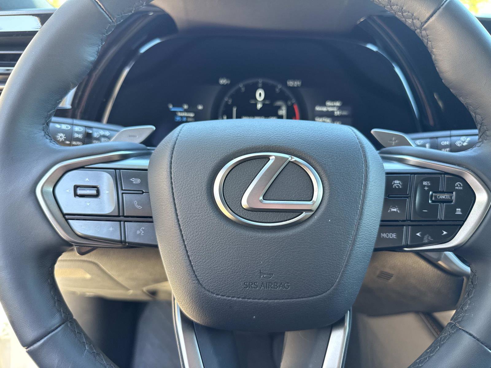 Certified 2025 Lexus RX 350 FWD image 27