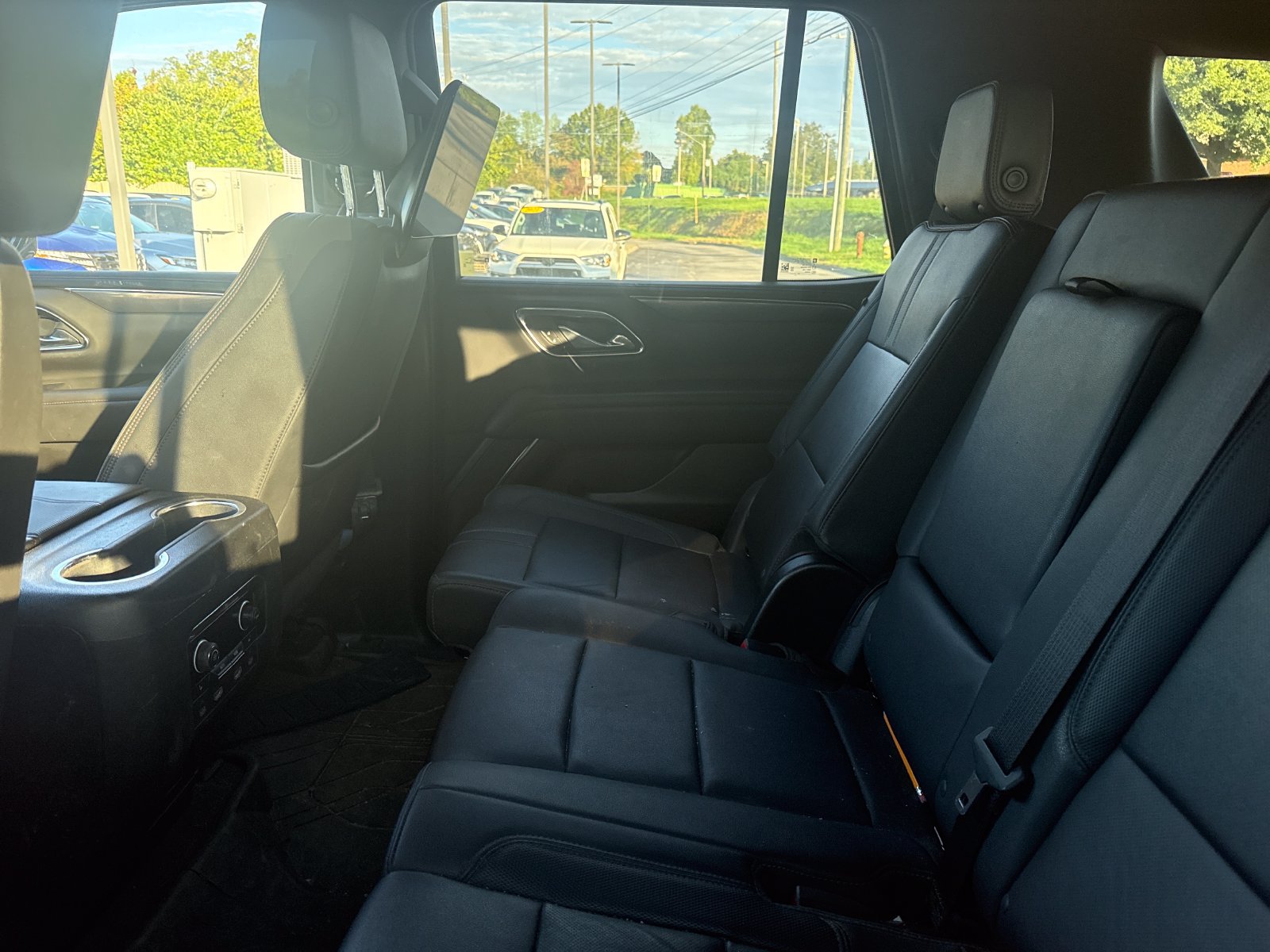 Used 2023 Chevrolet Tahoe RST w/ Luxury Package AWD/4WD image 9
