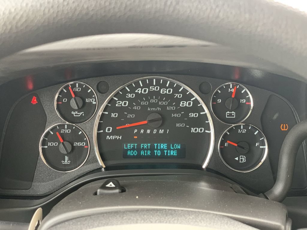 New 2025 Chevrolet Express 2500 w/ Driver Convenience Package RWD image 8