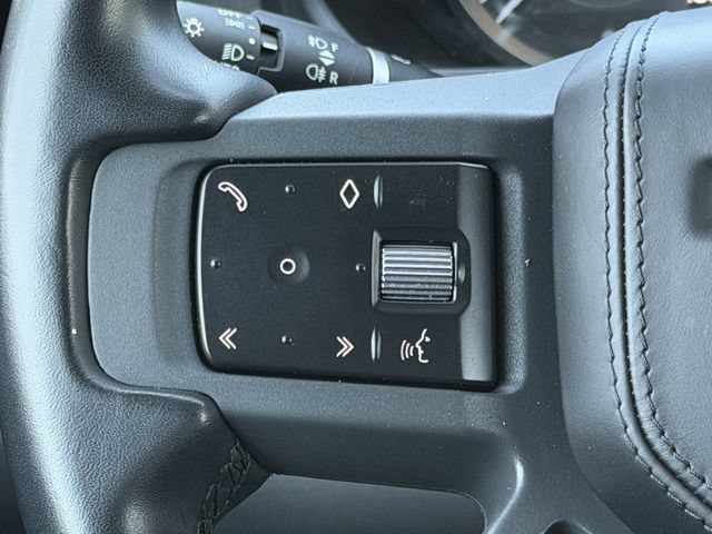 Used 2023 Land Rover Defender 130 X AWD/4WD image 15