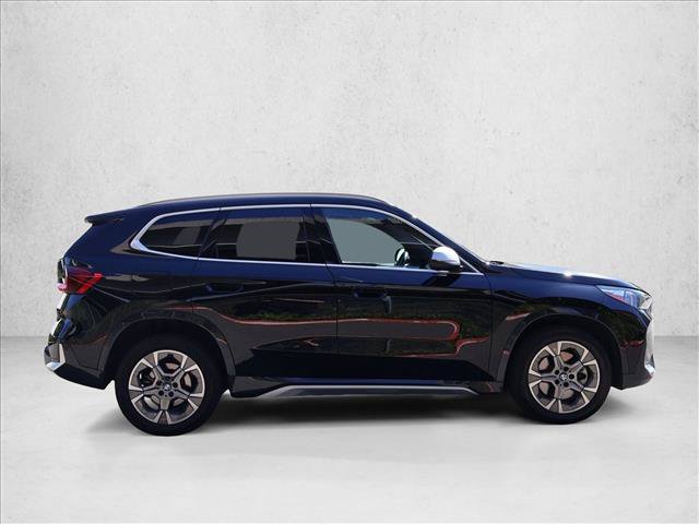 Used 2023 BMW X1 xDrive28i w/ Premium Package AWD/4WD image 5