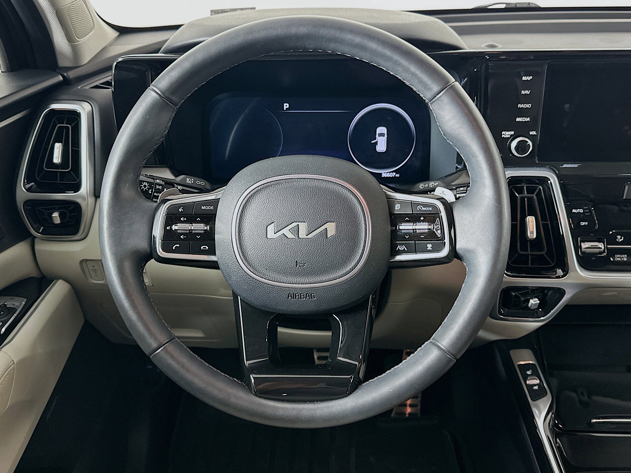 Used 2024 Kia Sorento SX Prestige image 18