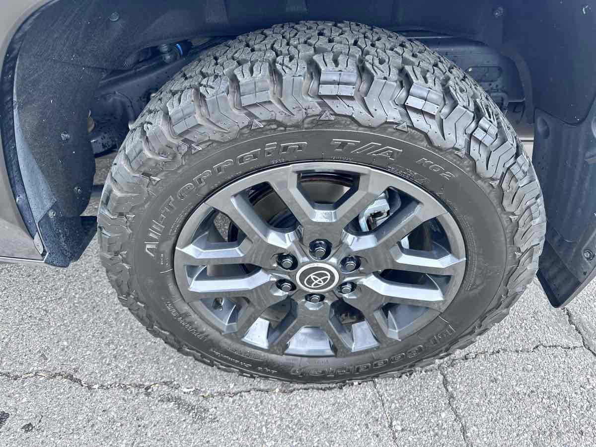 Used 2024 Toyota Sequoia Platinum image 9