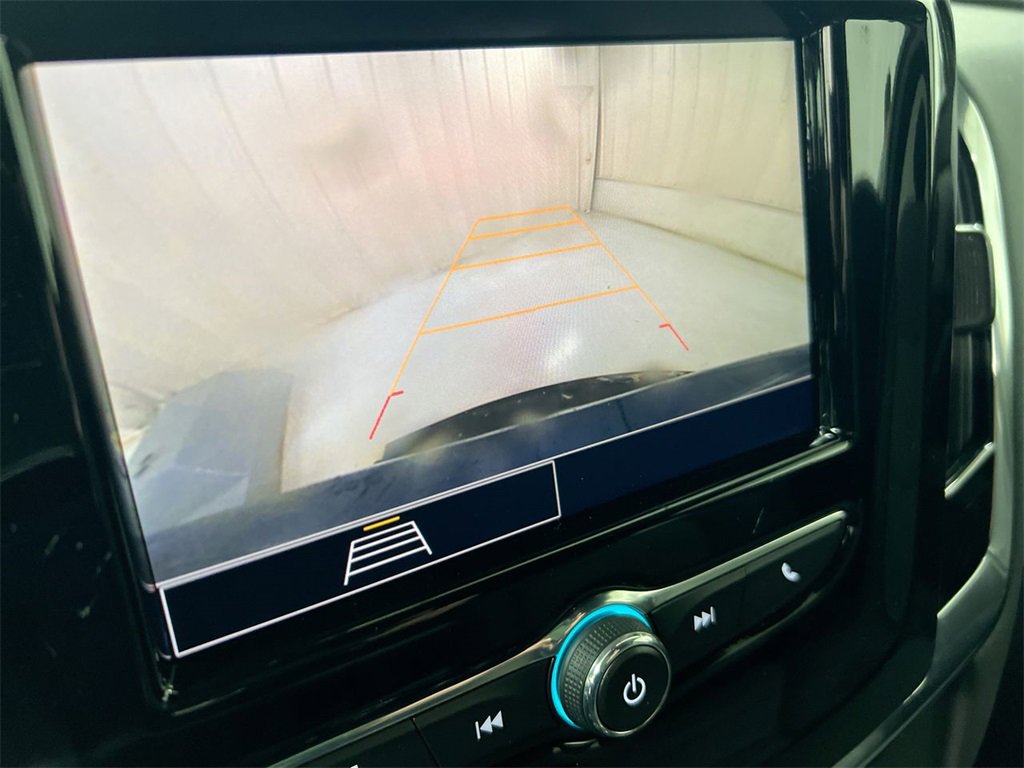 Used 2023 Chevrolet Traverse LT image 14