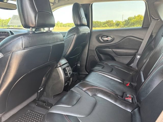 Used 2022 Jeep Cherokee Trailhawk w/ Sound & Nav Group AWD/4WD image 24