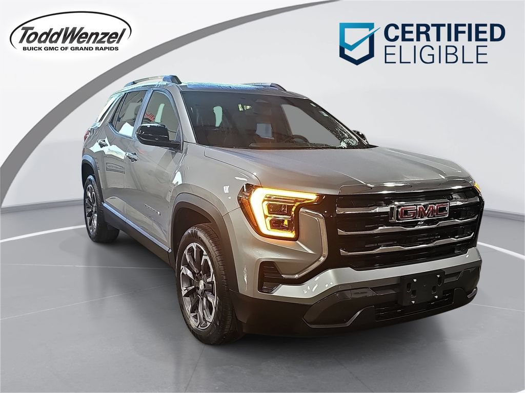 Used 2025 GMC Terrain Elevation w/ Elevation Premium Package