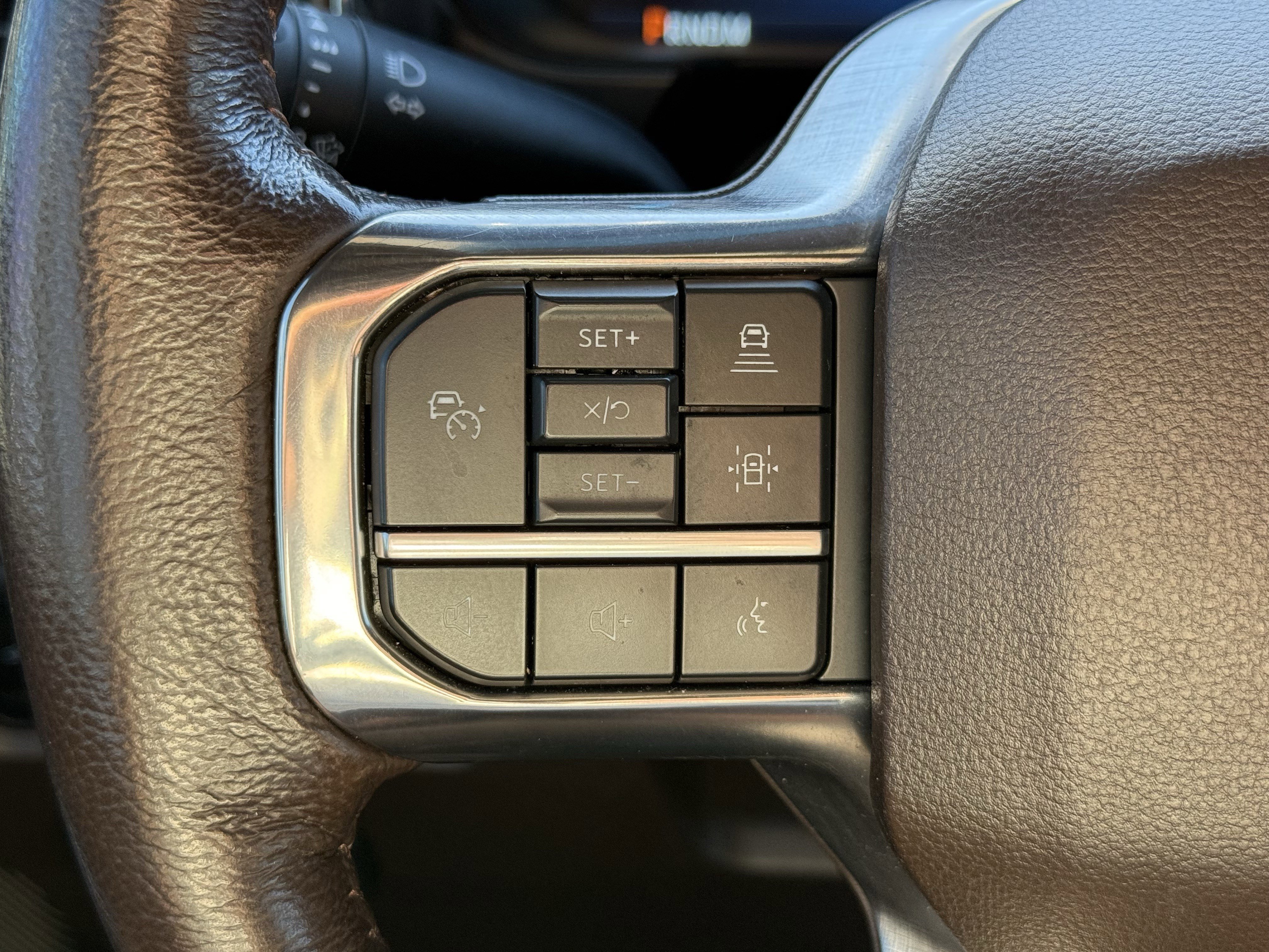 Used 2023 Ford F250 King Ranch image 14