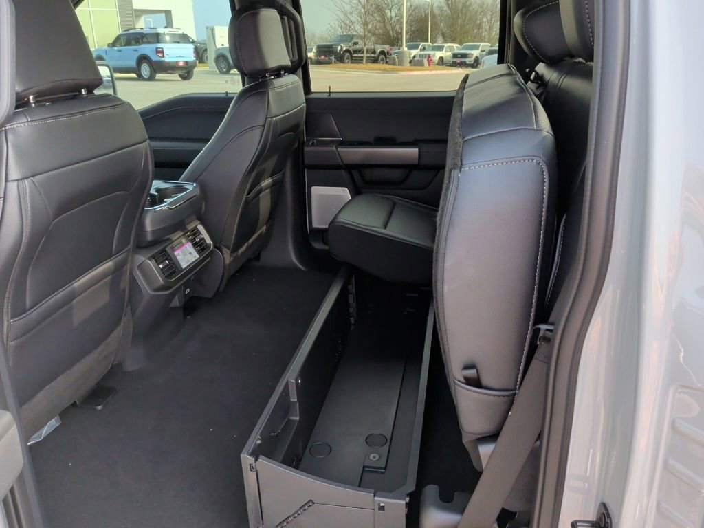 New 2026 Ford F150 Lariat w/ Equipment Group 502A High image 43