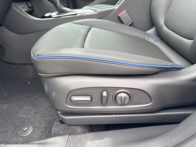 New 2026 Buick Encore GX Sport Touring w/ Comfort Package FWD image 17