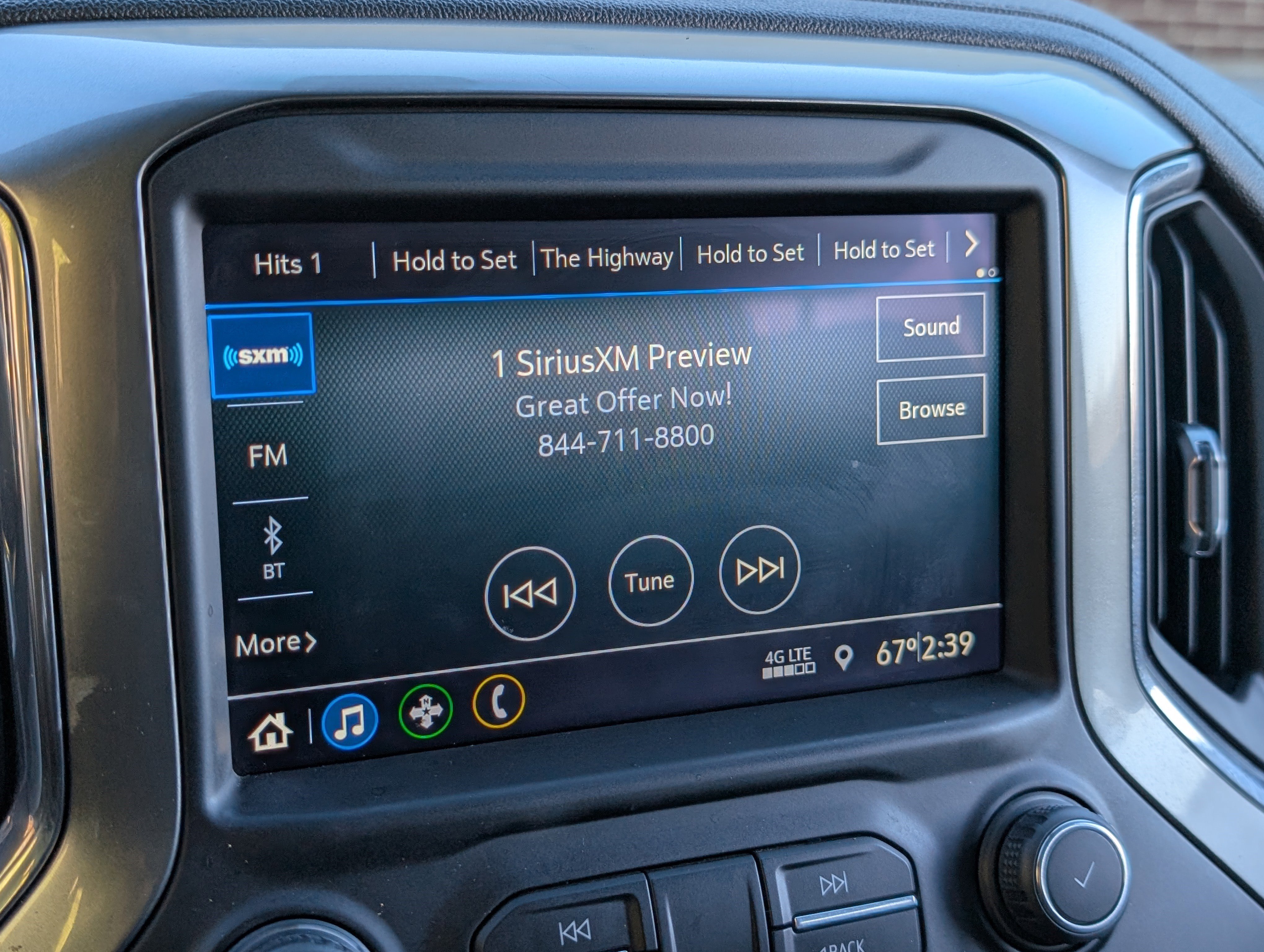 Used 2021 Chevrolet Silverado 1500 LT image 28