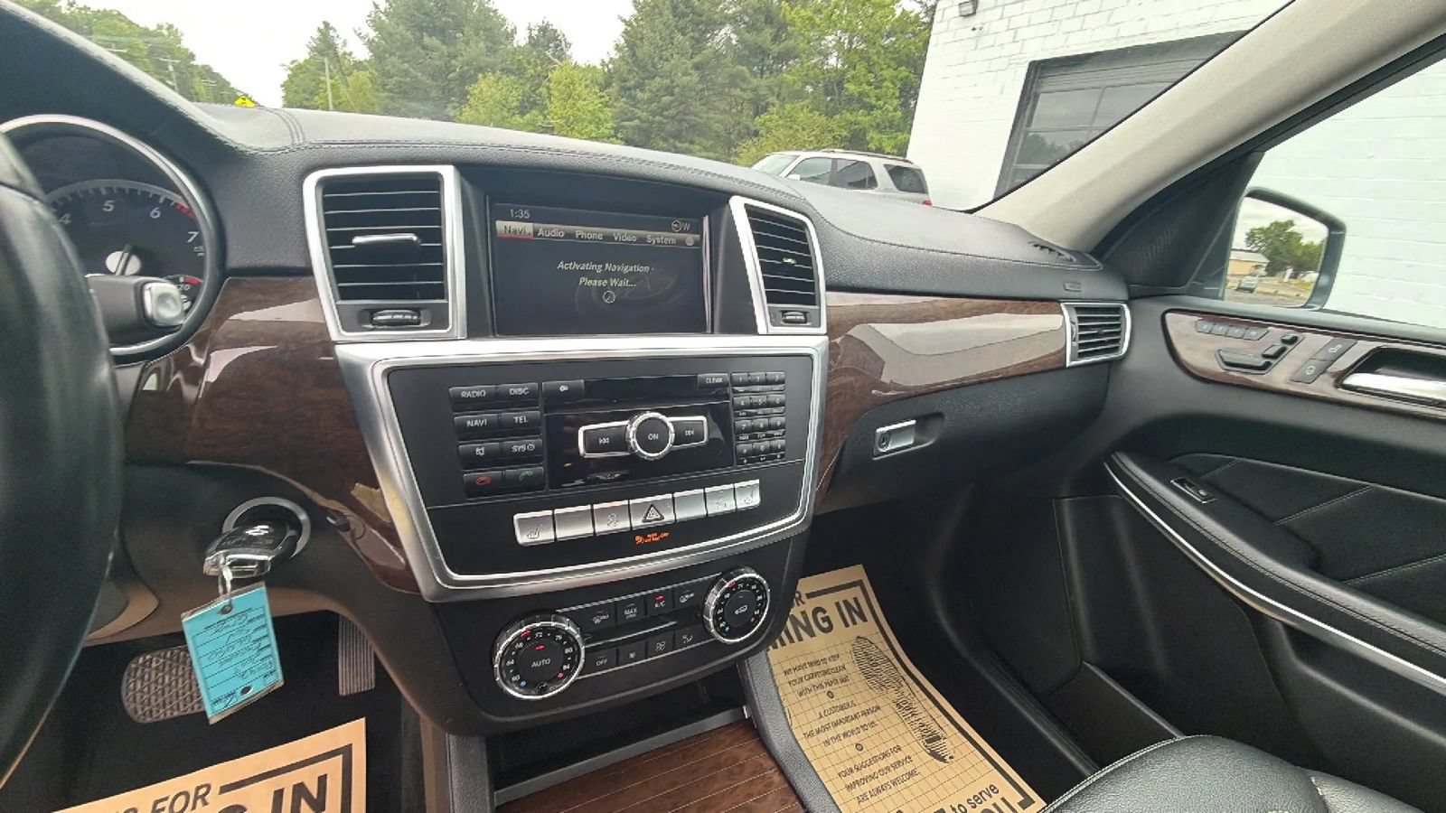 Used 2013 Mercedes-Benz GL 450 4MATIC image 23