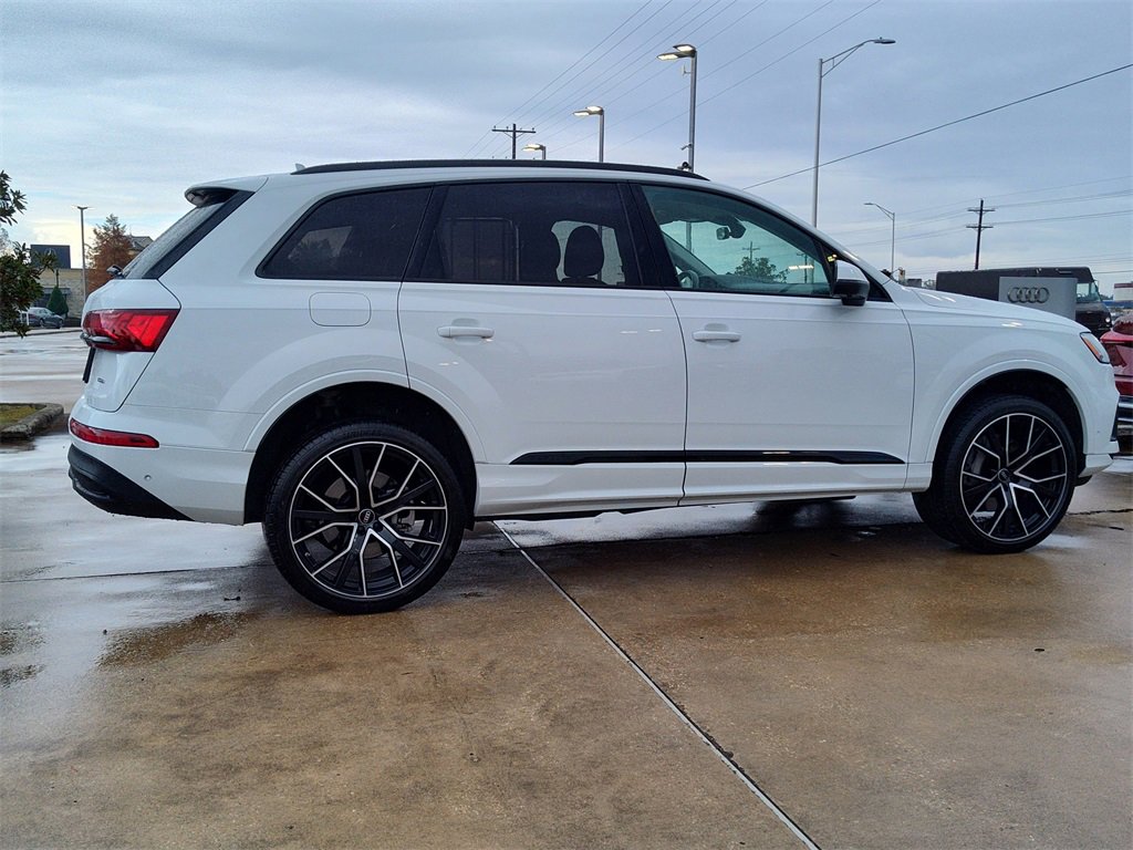 Used 2023 Audi Q7 3.0T Prestige image 13