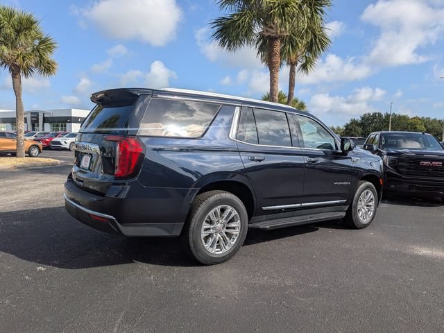 Used 2023 GMC Yukon SLT w/ SLT Premium Package RWD image 4