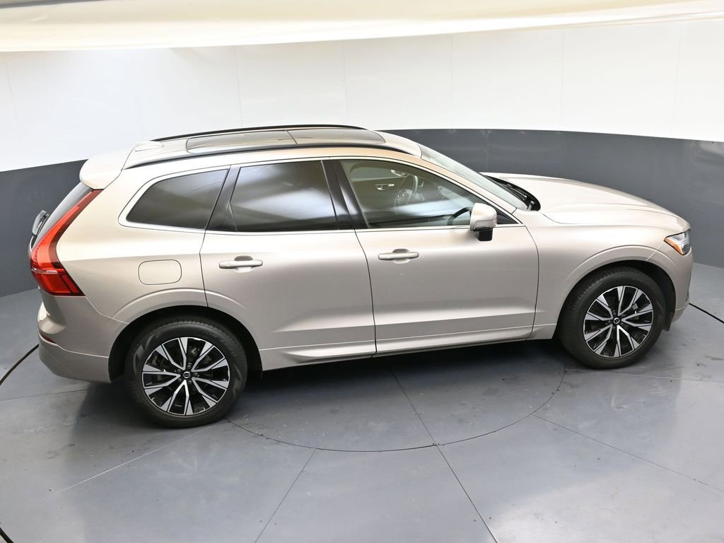 Certified 2023 Volvo XC60 B5 Core image 41