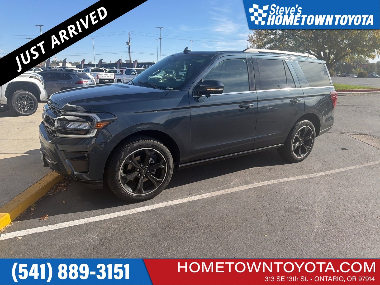 Used 2024 Ford Expedition Limited