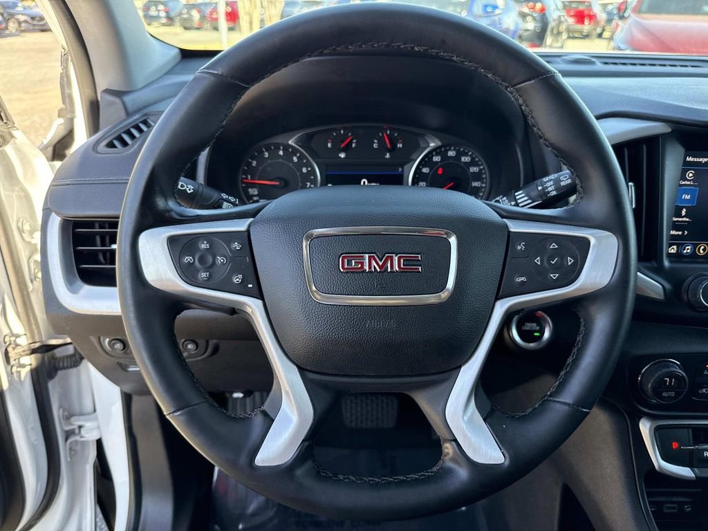 Used 2023 GMC Terrain SLT image 43