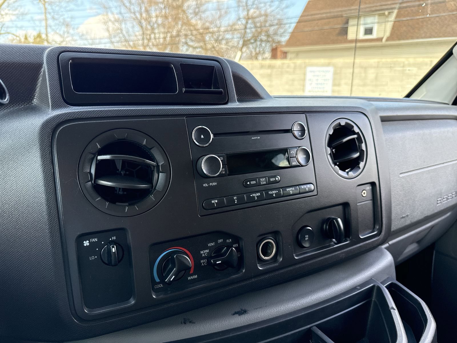 Used 2011 Ford E-250 and Econoline 250 w/ Commercial Cargo Van Pkg image 27