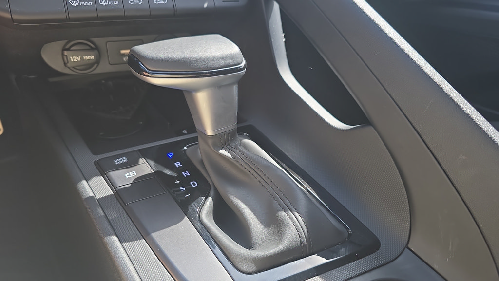 Certified 2026 Hyundai Elantra Sport FWD image 21