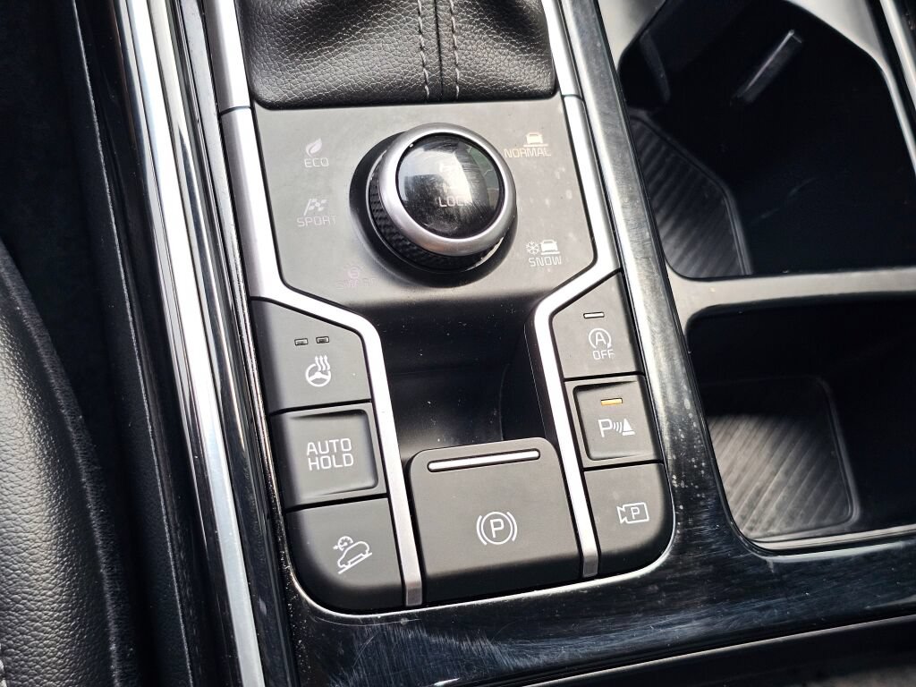 Used 2025 Kia Sorento SX Prestige AWD/4WD image 24