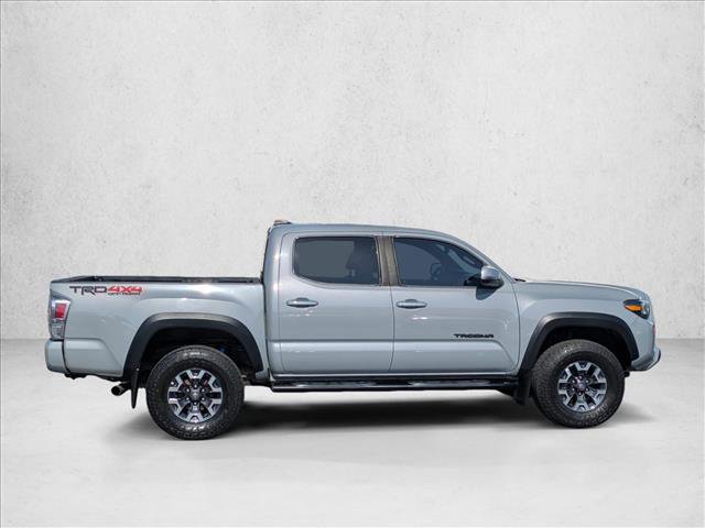 Used 2021 Toyota Tacoma TRD Off-Road w/ TRD Premium Off Road Package AWD/4WD image 4