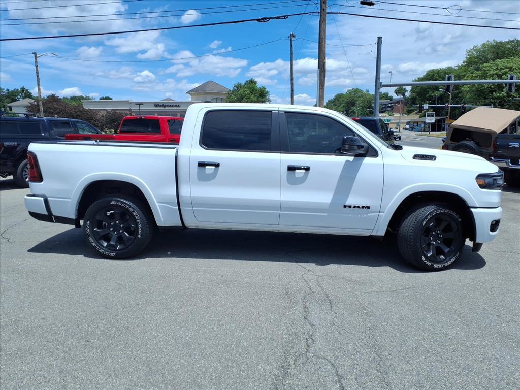 Used 2025 RAM 1500 Big Horn AWD/4WD image 3