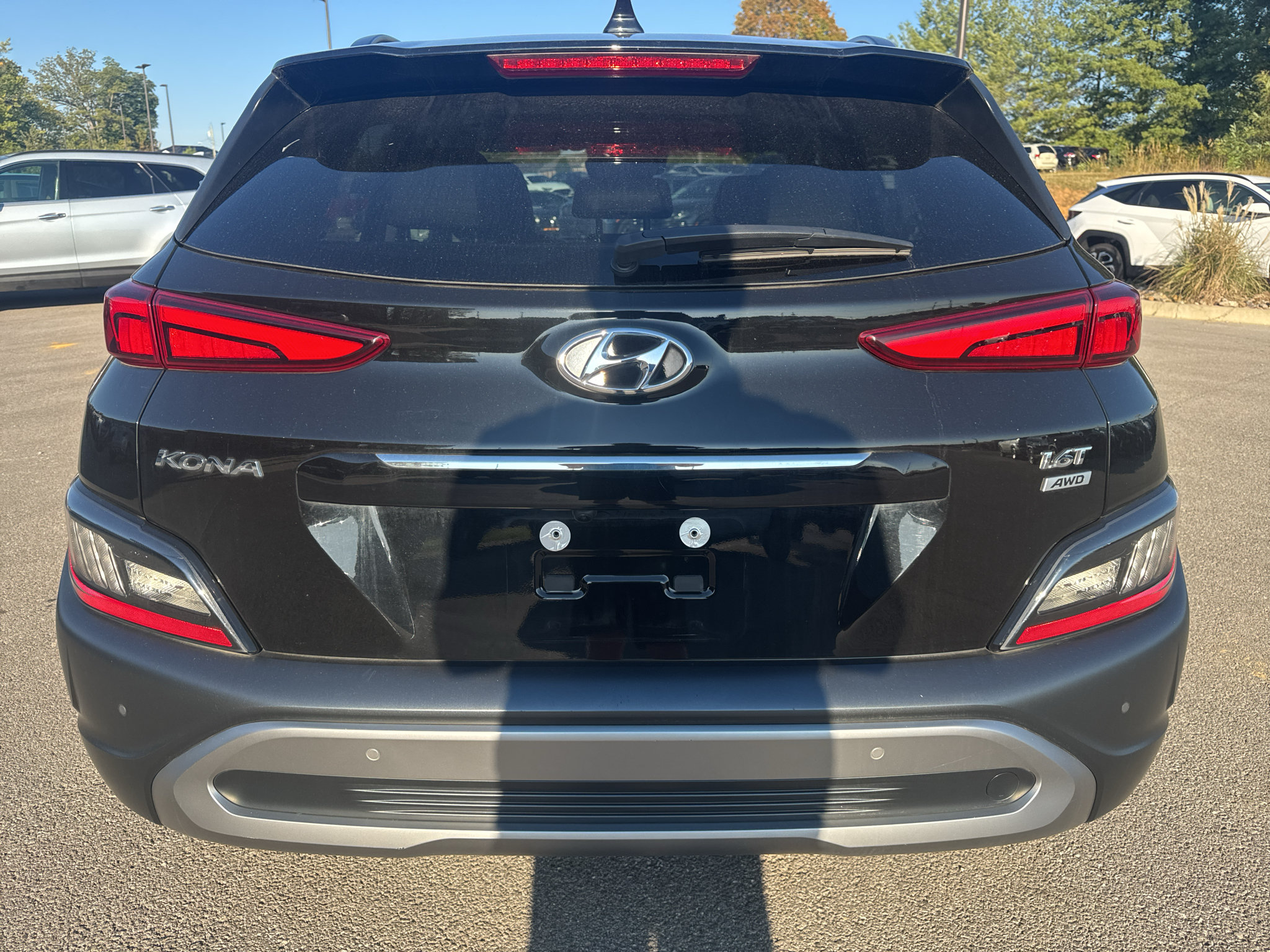 Certified 2022 Hyundai Kona Limited AWD/4WD image 4