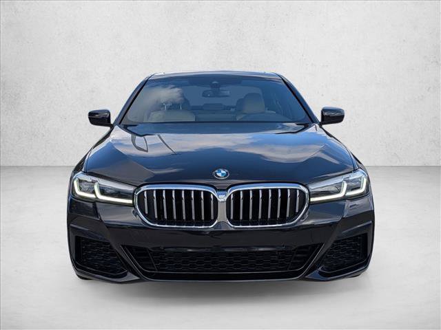 Used 2023 BMW 540i w/ M Sport Package RWD image 2