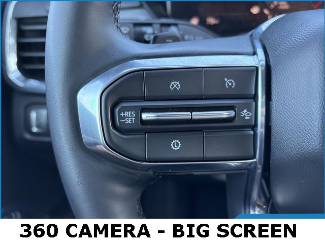 Used 2025 GMC Acadia Elevation image 8