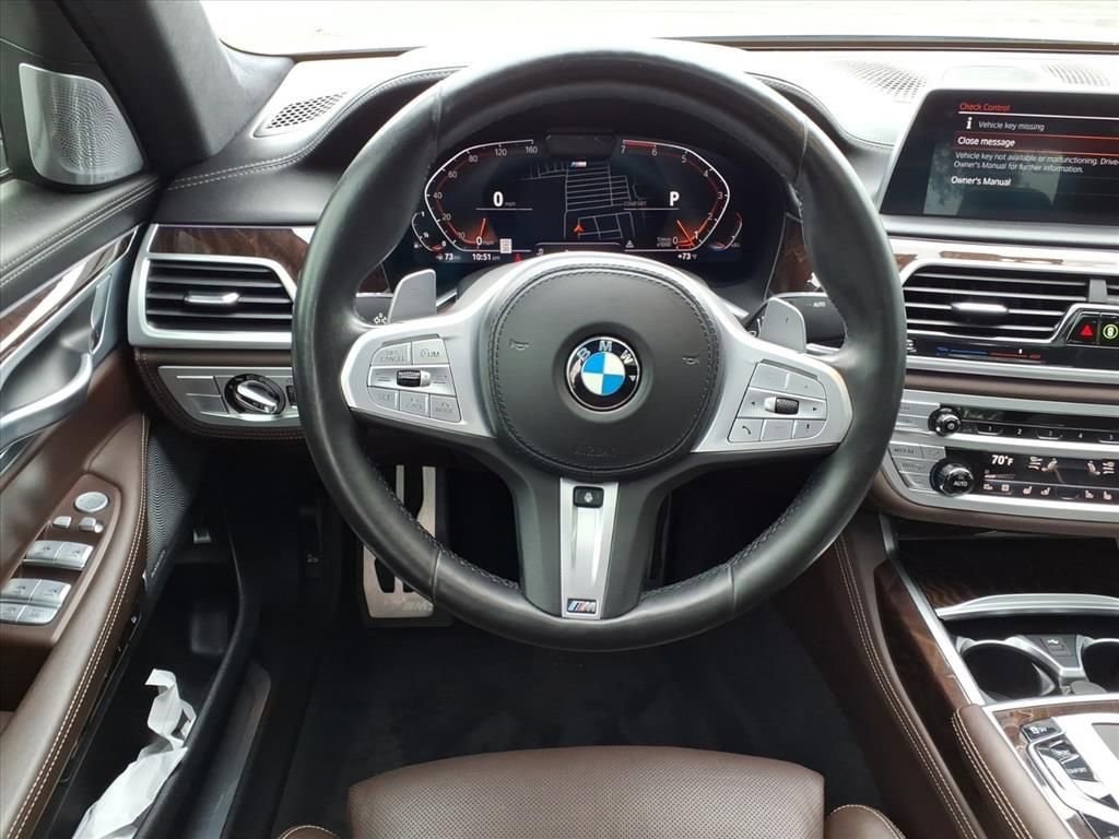 Used 2021 BMW 750i xDrive w/ Executive Package AWD/4WD image 29