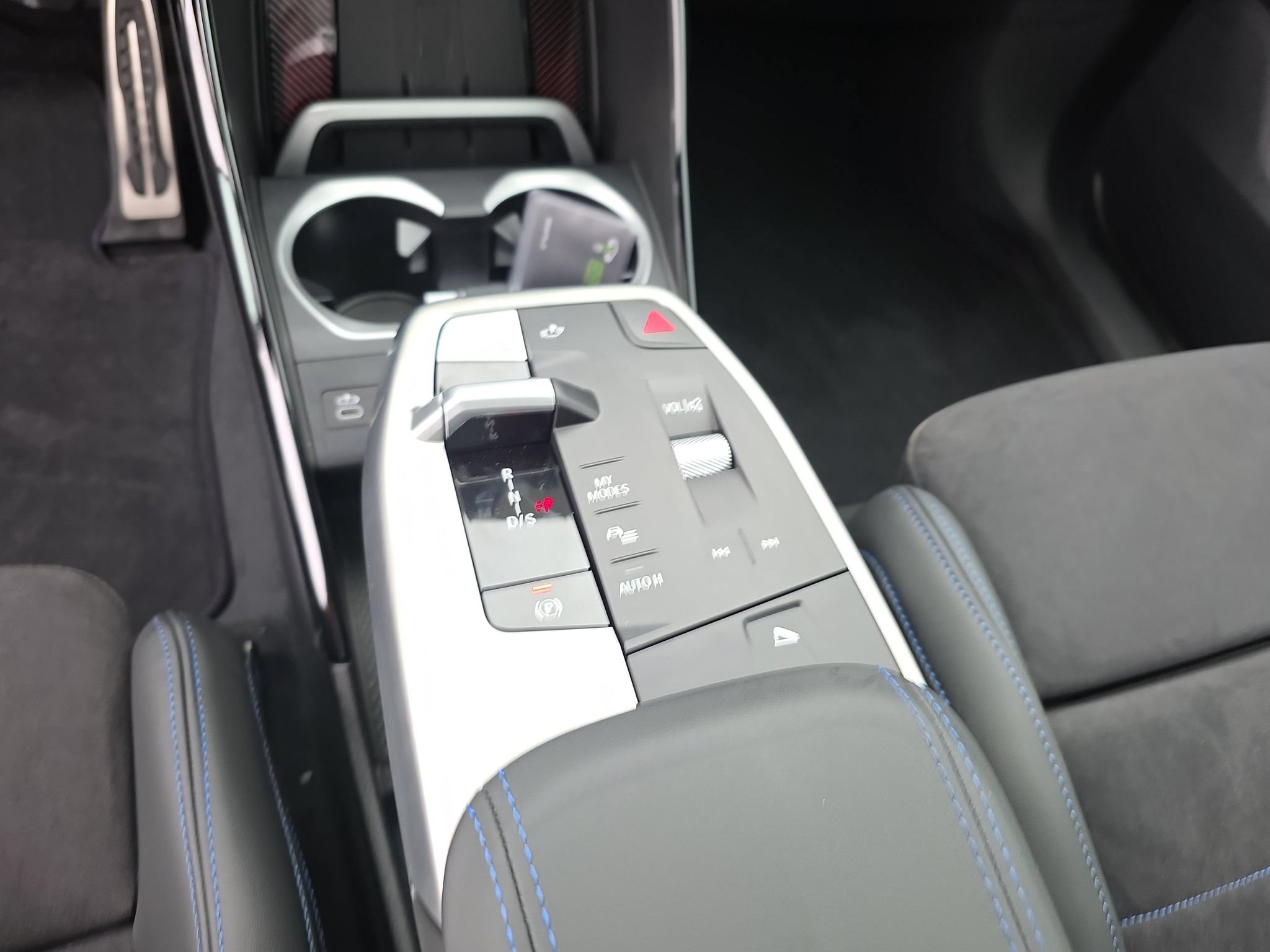 New 2027 BMW X1 xDrive28i AWD/4WD image 17