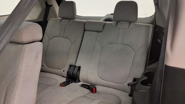 Used 2023 Honda Pilot LX image 20