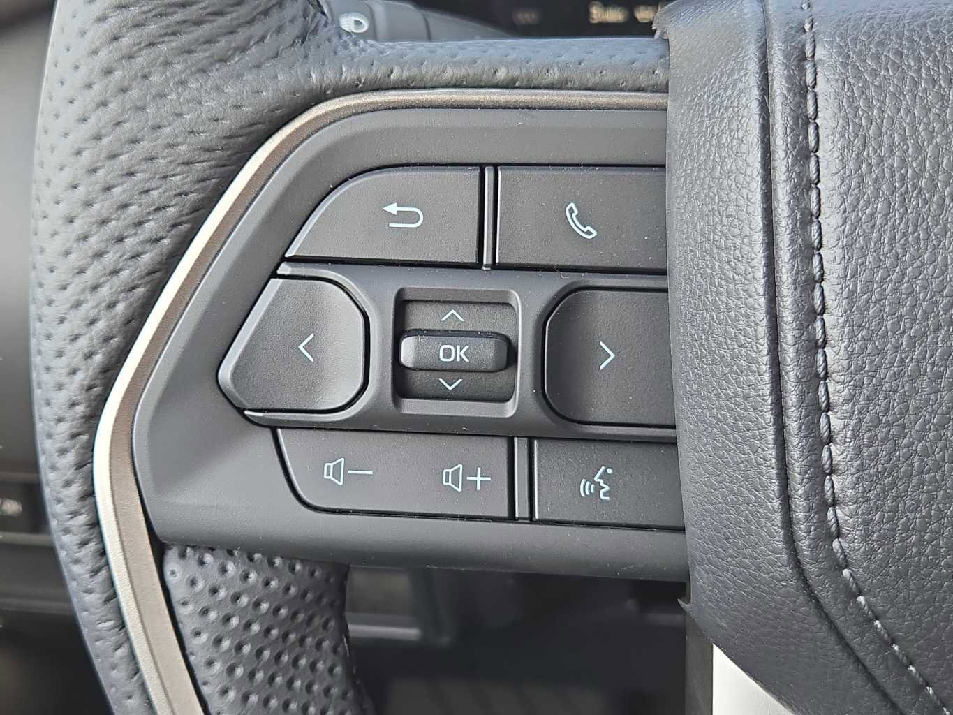 New 2026 Toyota Tundra Limited AWD/4WD image 21