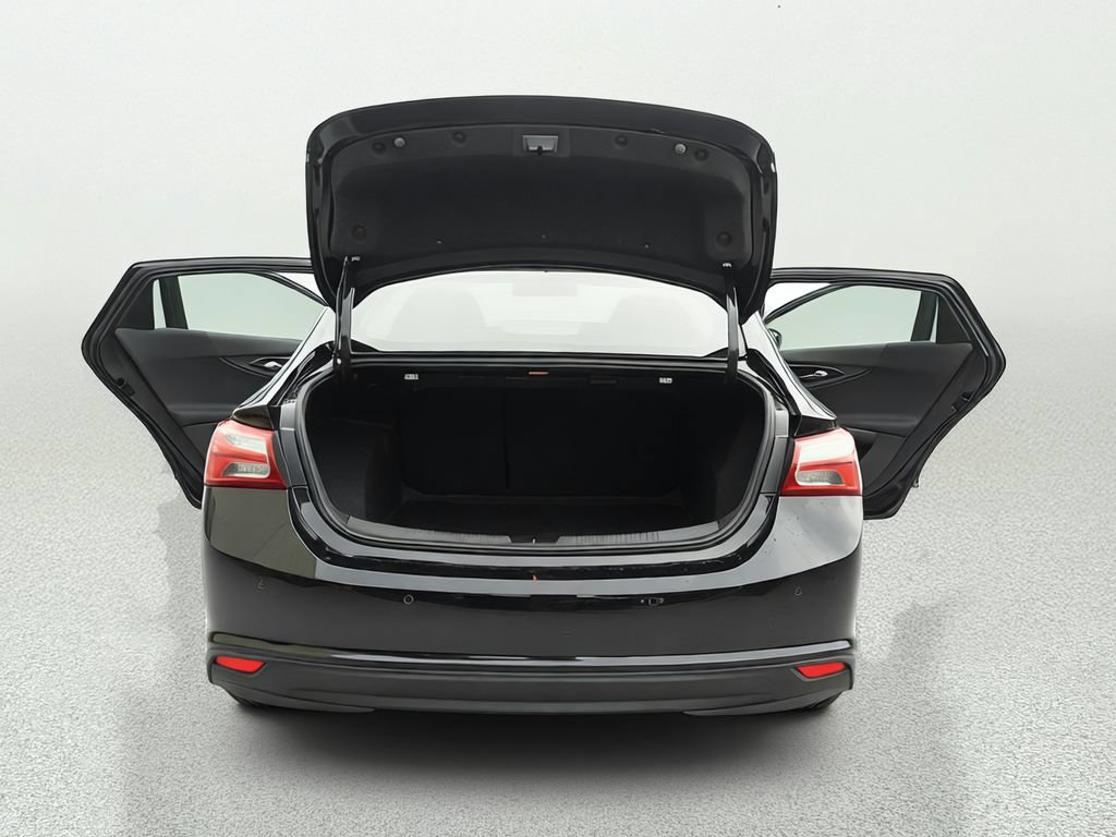 Used 2020 Chevrolet Malibu LT FWD image 14