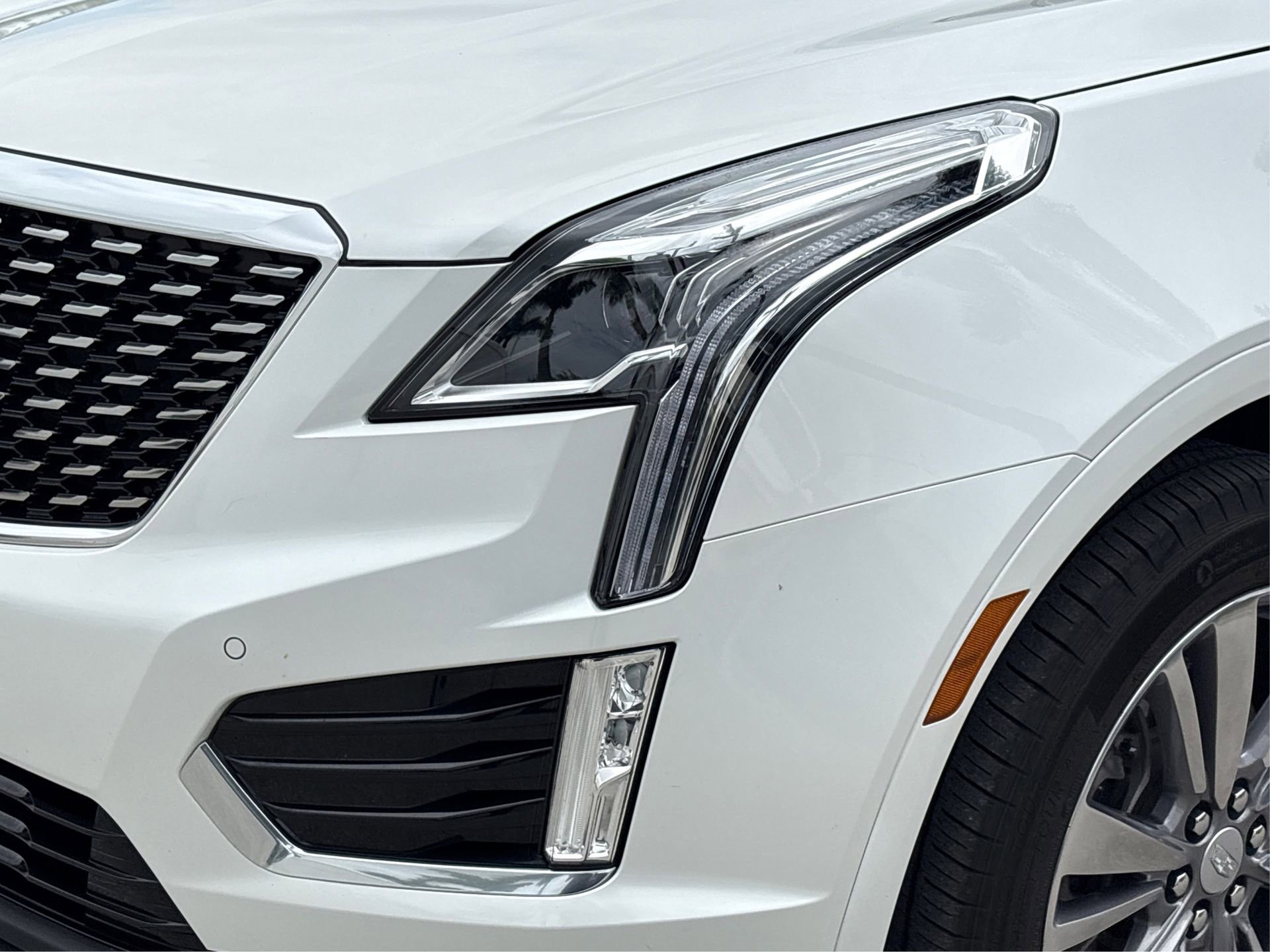 Used 2024 Cadillac XT5 Premium Luxury FWD image 14