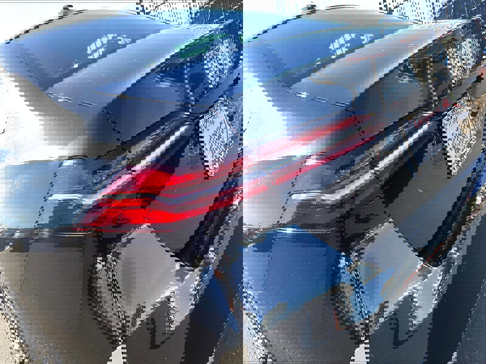 Certified 2026 BMW 530i w/ Premium Package image 32