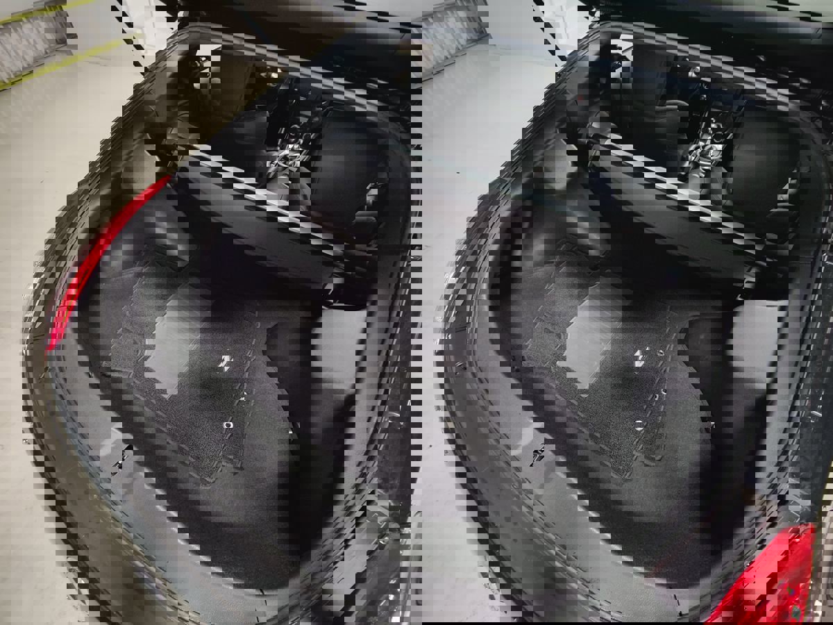 Used 2009 Nissan 370Z Touring image 10